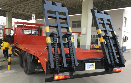 【國五】東風特商后八輪平板