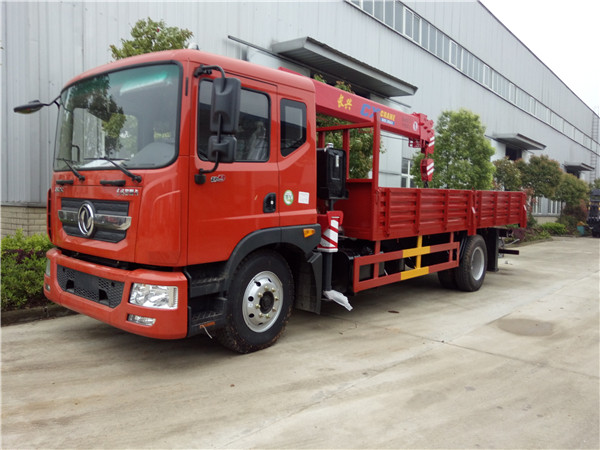 東風多利卡長興5噸隨車吊