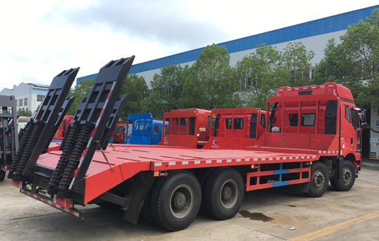 【國五】解放J6前四后八平板車 【國五】解放J6前四后八平板車