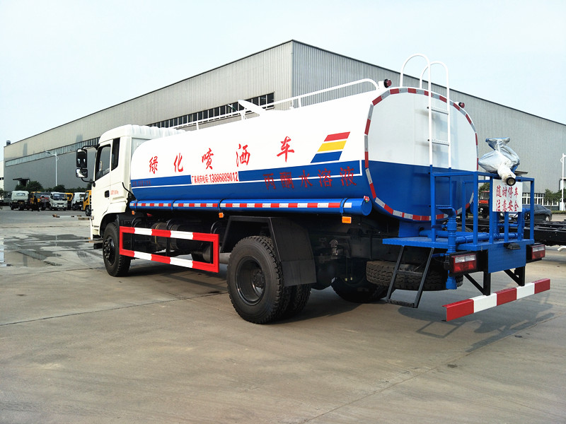 東風專底仿天錦灑水車