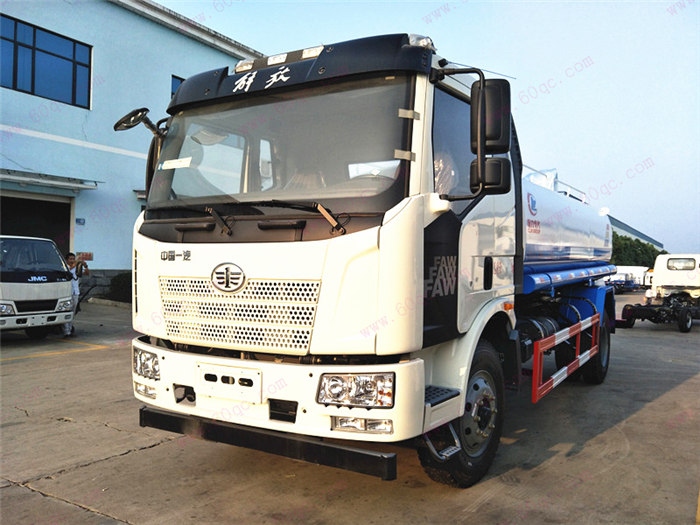 解放14噸J6灑水車