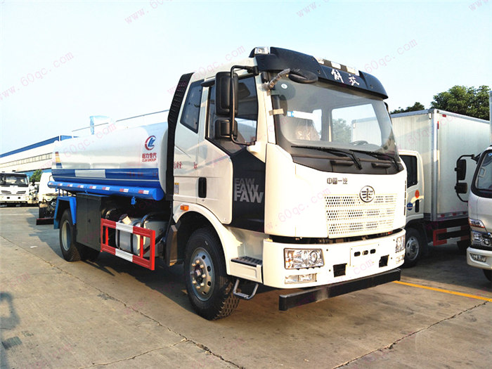 解放14噸J6灑水車
