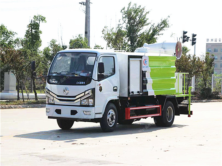 東風多利卡藍牌抑塵車