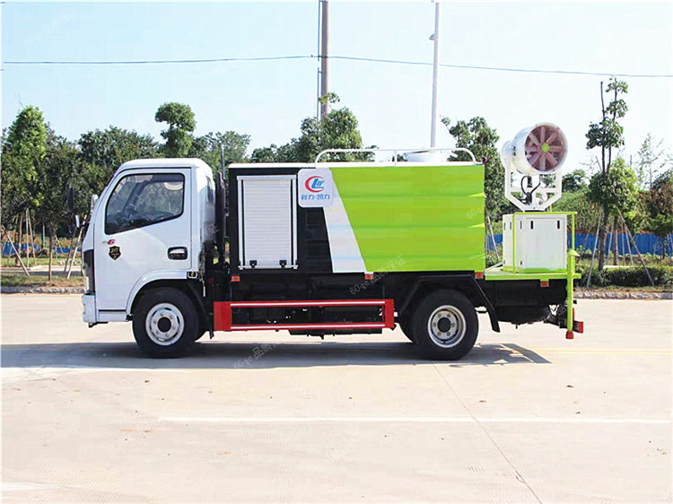 東風多利卡藍牌抑塵車 東風多利卡藍牌抑塵車