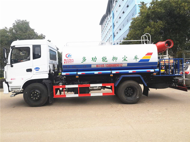 東風12噸多功能抑塵車