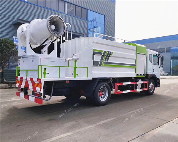 東風(fēng)多利卡D9抑塵車