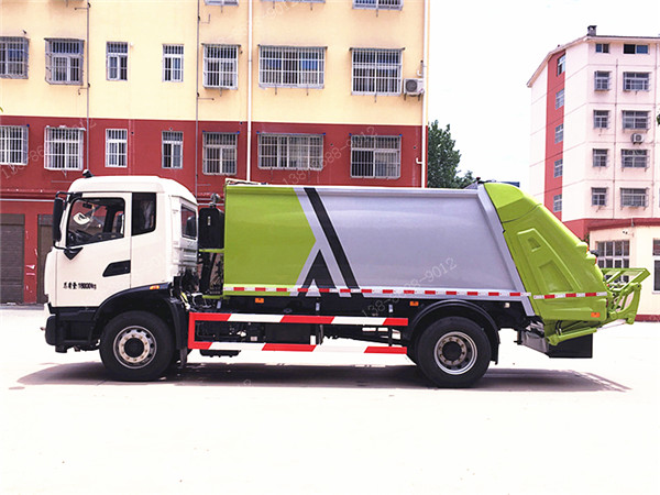 國(guó)六東風(fēng)天錦壓縮垃圾車