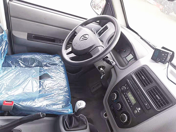 福田祥菱國(guó)六藍(lán)牌冷藏車(chē)