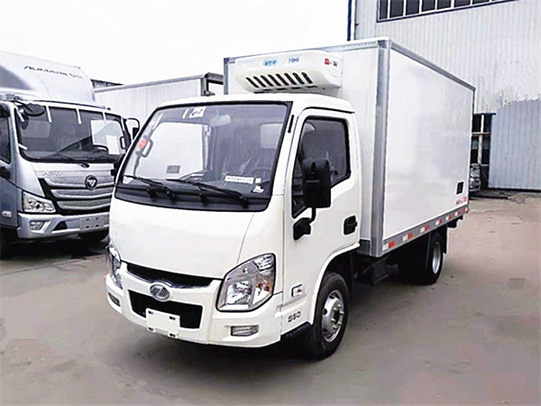躍進小福星S70冷藏車